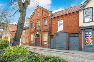 Photo 17- click for photo gallery